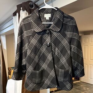 Motherhood Black and White Plaid Cape Jacket size M